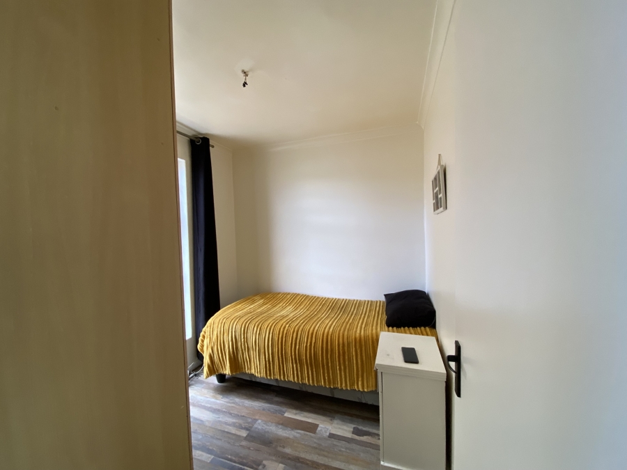 2 Bedroom Property for Sale in Capricorn Western Cape